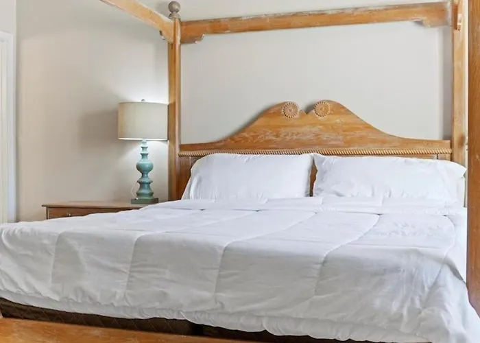 Charming 2bd-2bth In Heart Of Old Town Ferienhaus *