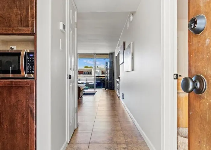 Charming 2bd-2bth In Heart Of Old Town *